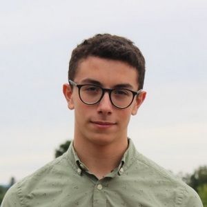 Meet your Posher, Nicholas